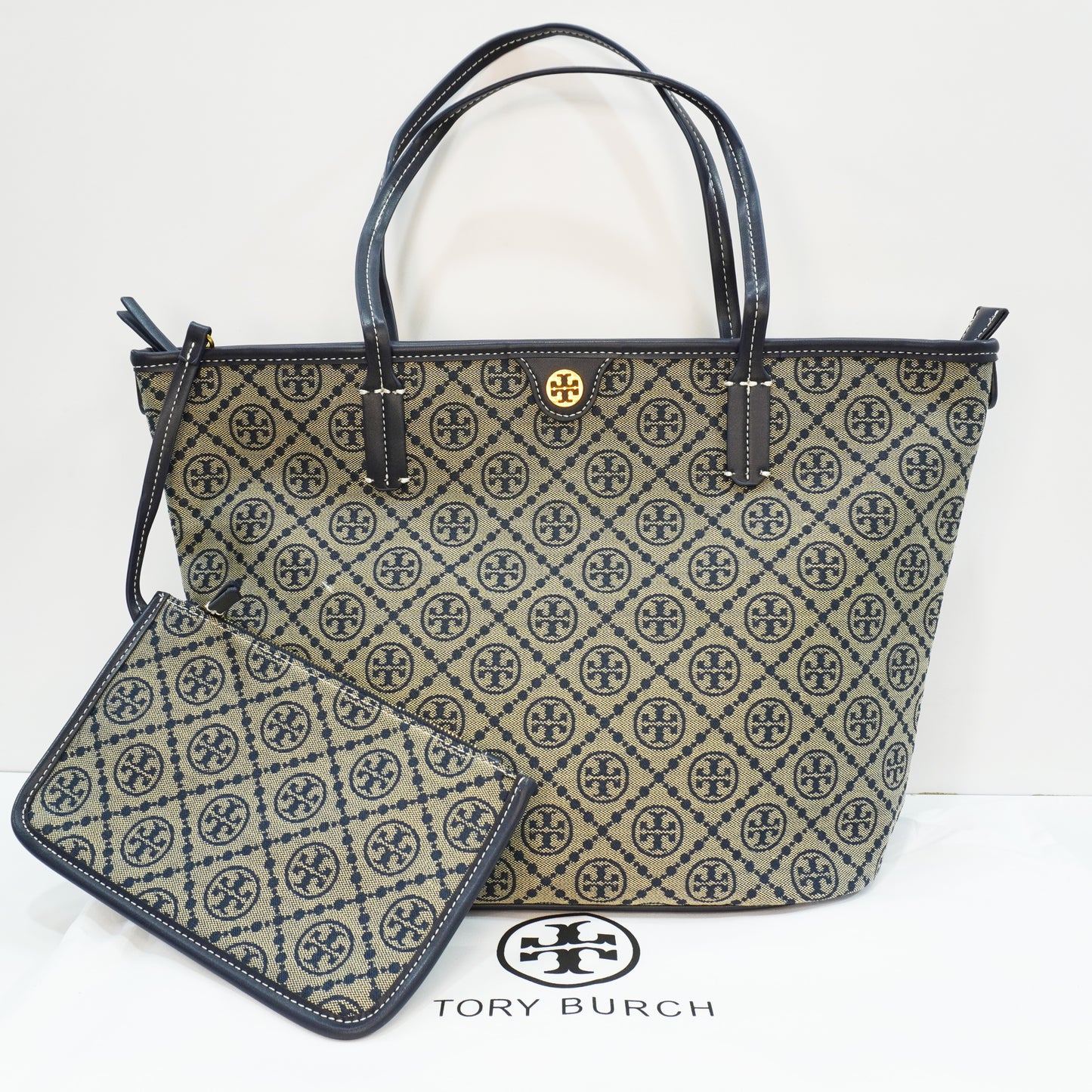 TB737 - Tote - Blue Signature Print