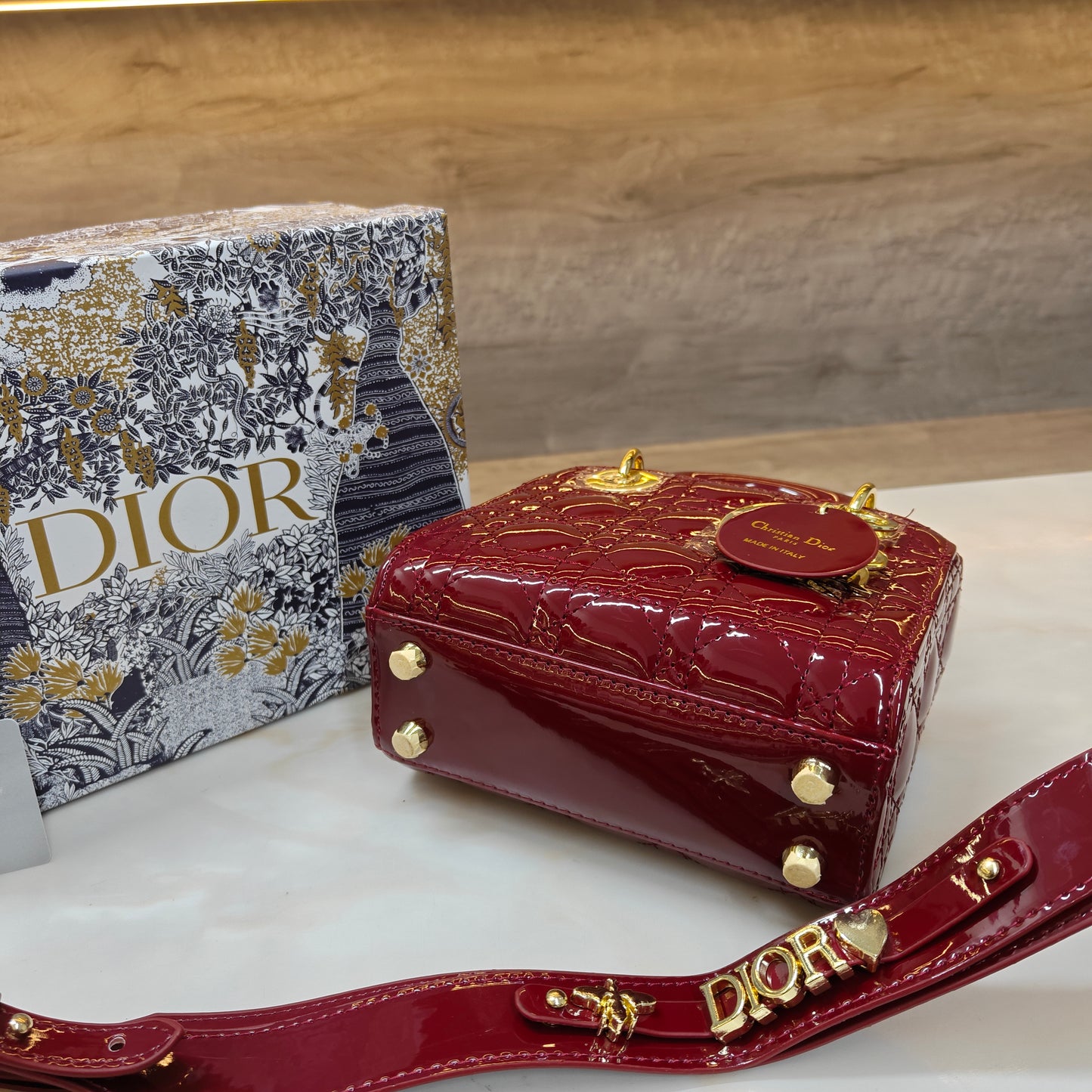 CD - Mini Lady (Glossy Wine)