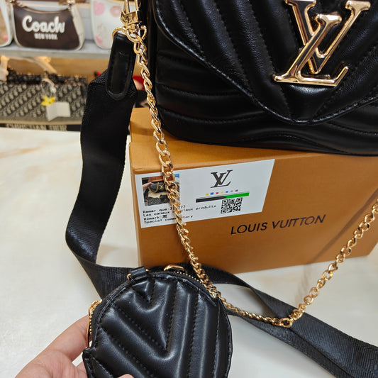 LV Sling Quilted - Black