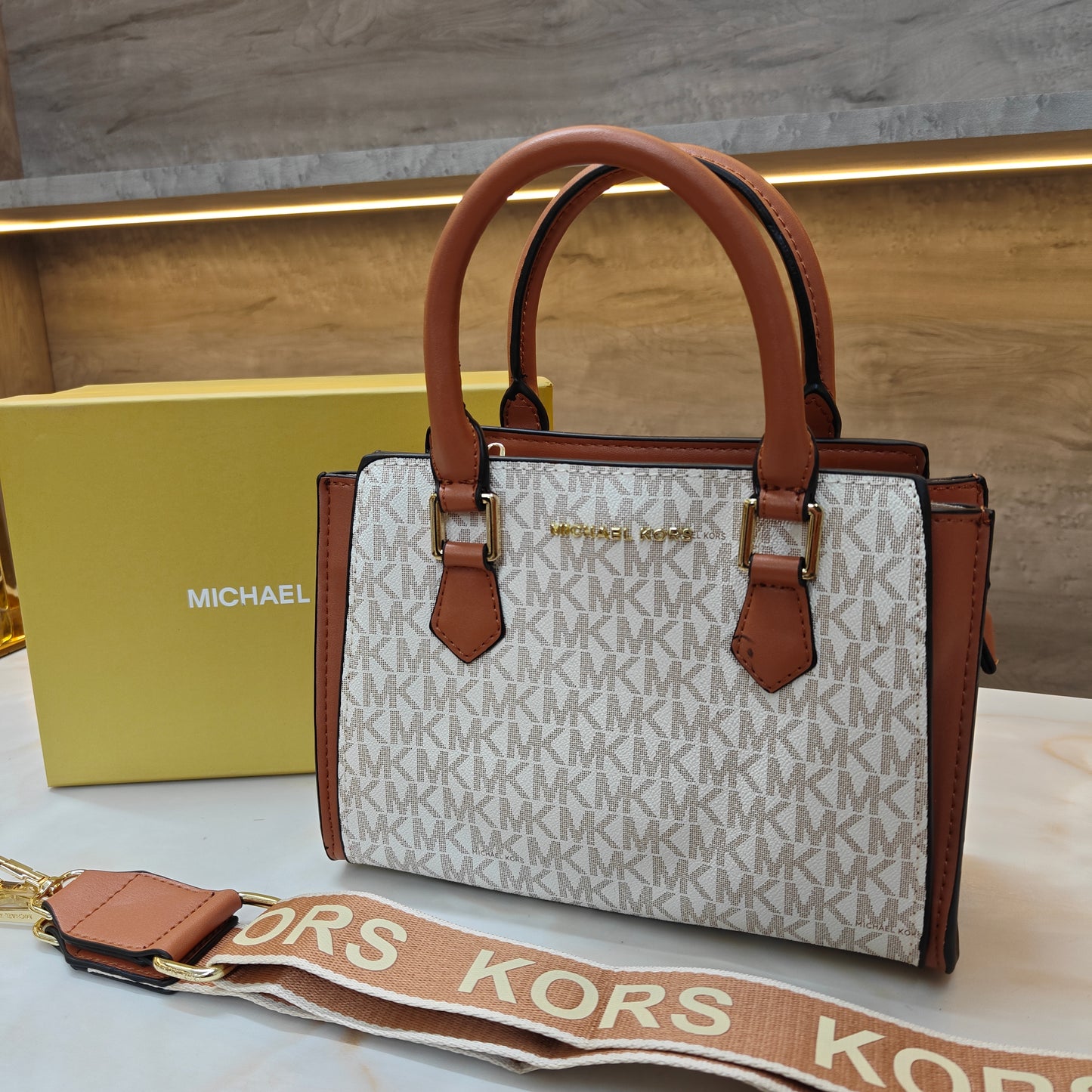 MK Satchel - White Tan
