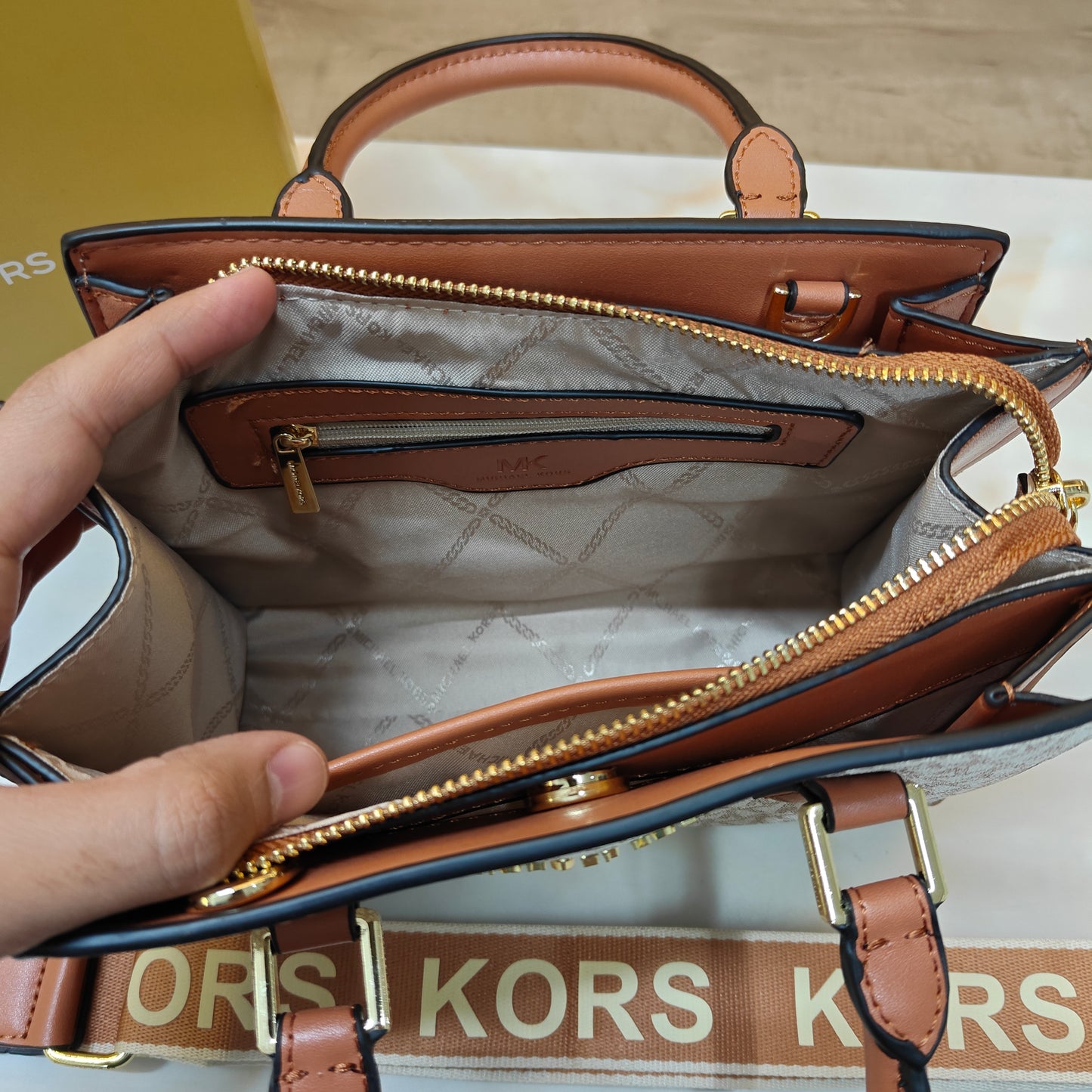 MK Satchel - White Tan