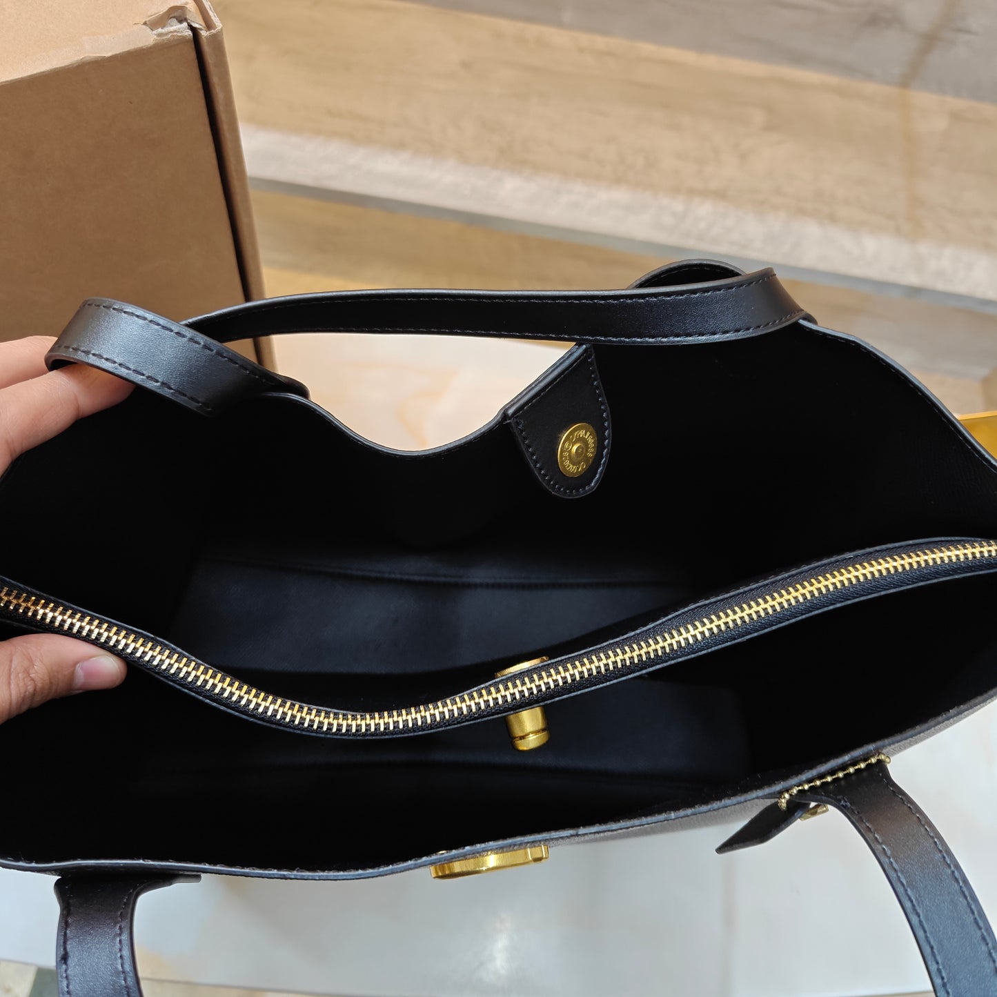 CH Willow Bag- Large (Coffee)