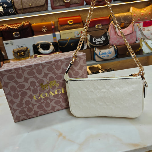 CH - Nolita (White Embossed C)