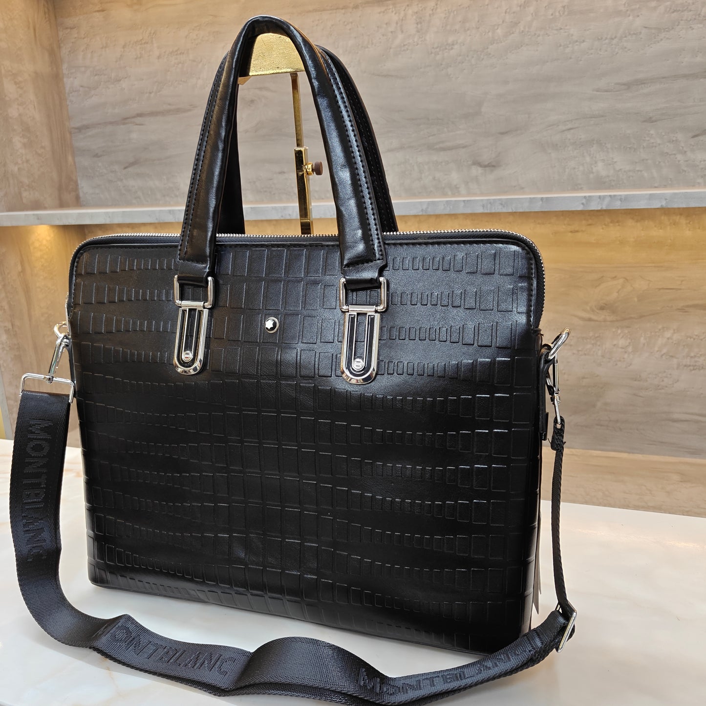MB Laptop Bag Designer Black (Large)