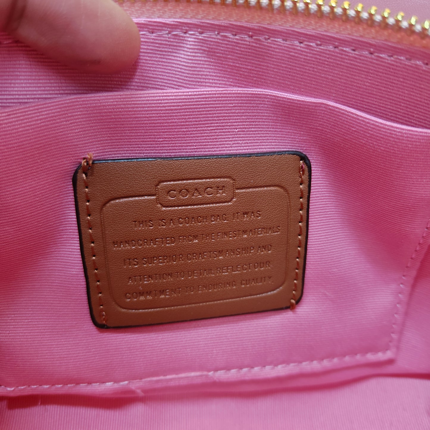 CH Nolita - Ultra Premium With Magnetic Box (Pink)