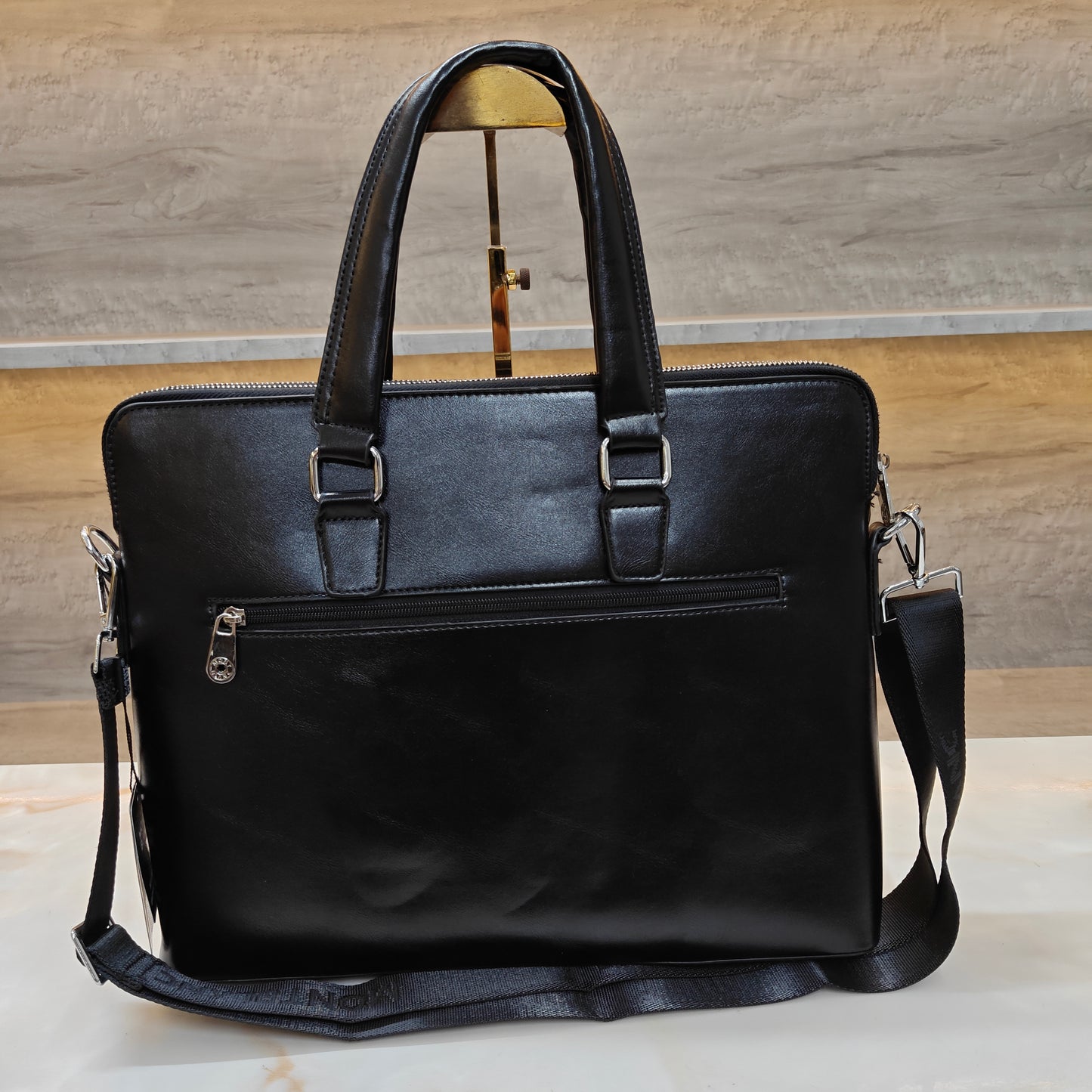 MB Laptop Bag Designer Black (Large)