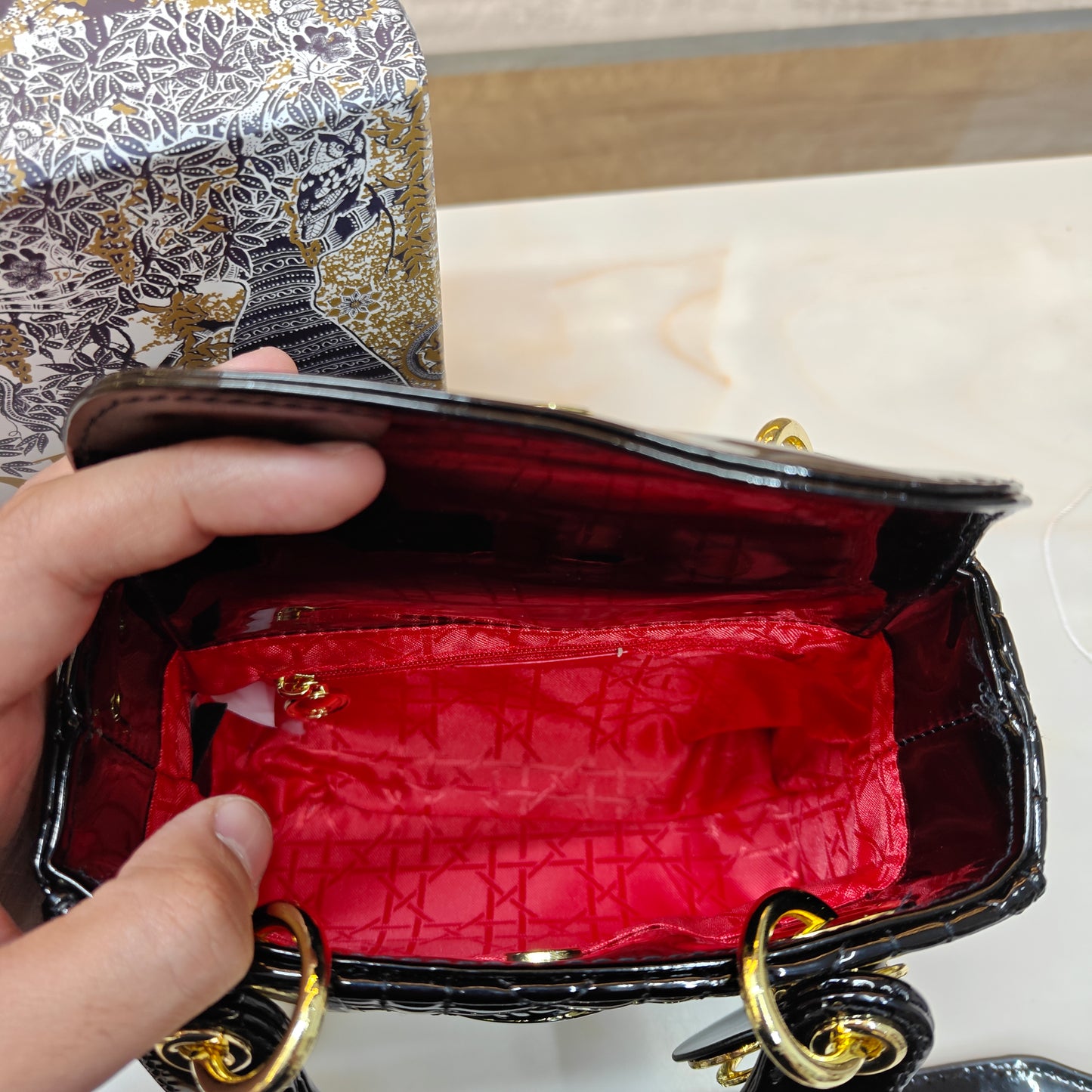 CD - Mini Lady (Glossy Black)