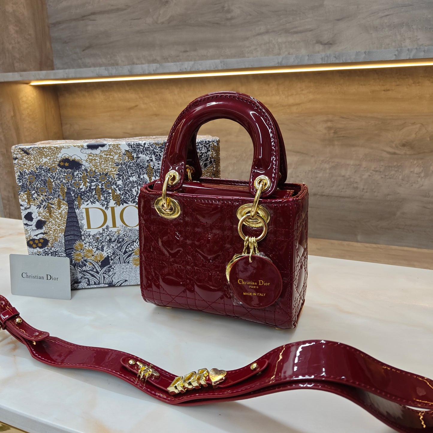 CD - Mini Lady (Glossy Wine)