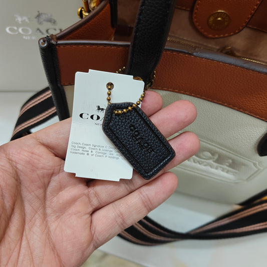 CH Fields Leatherware (Ultra Premium) (Medium)