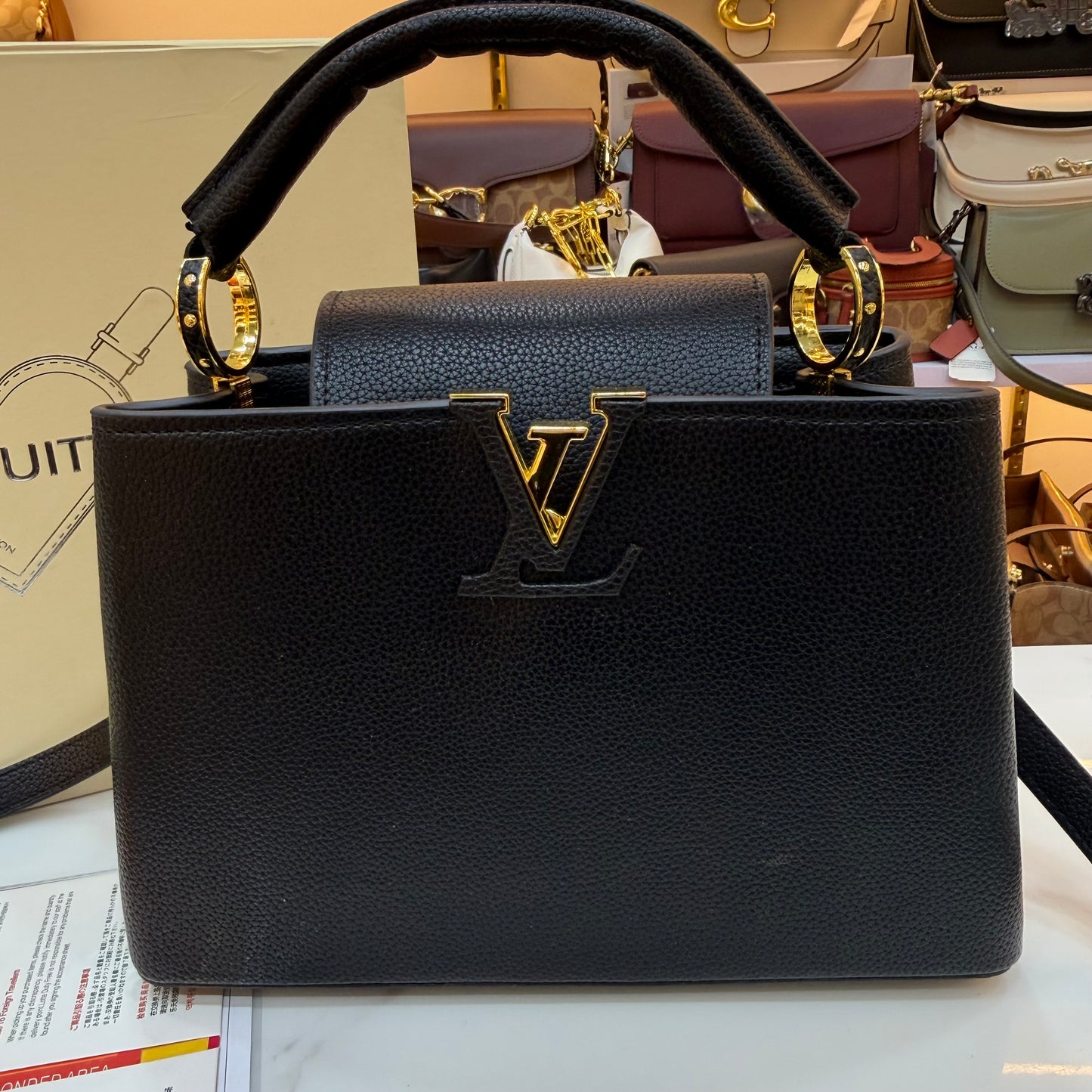 LV Capucines - Black