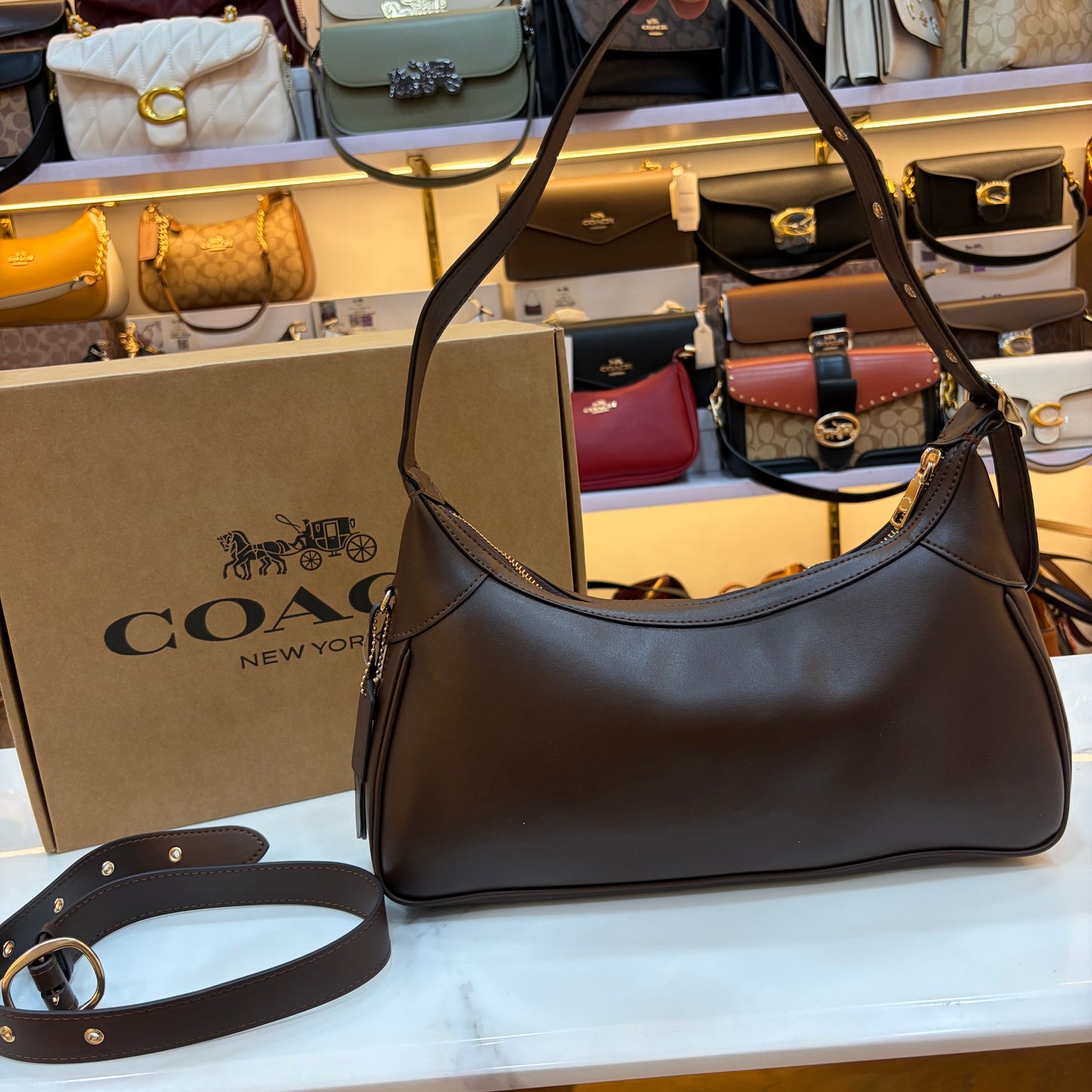 COCH ELLA Shoulder Bag - Coffee