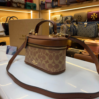 Coch Rainer Crossbody Bag - Signature Colour