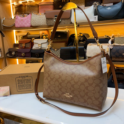 CH Laurel Shoulder Bag - Signature  Apricot