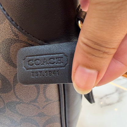 CH shoulder - Coffee Black
