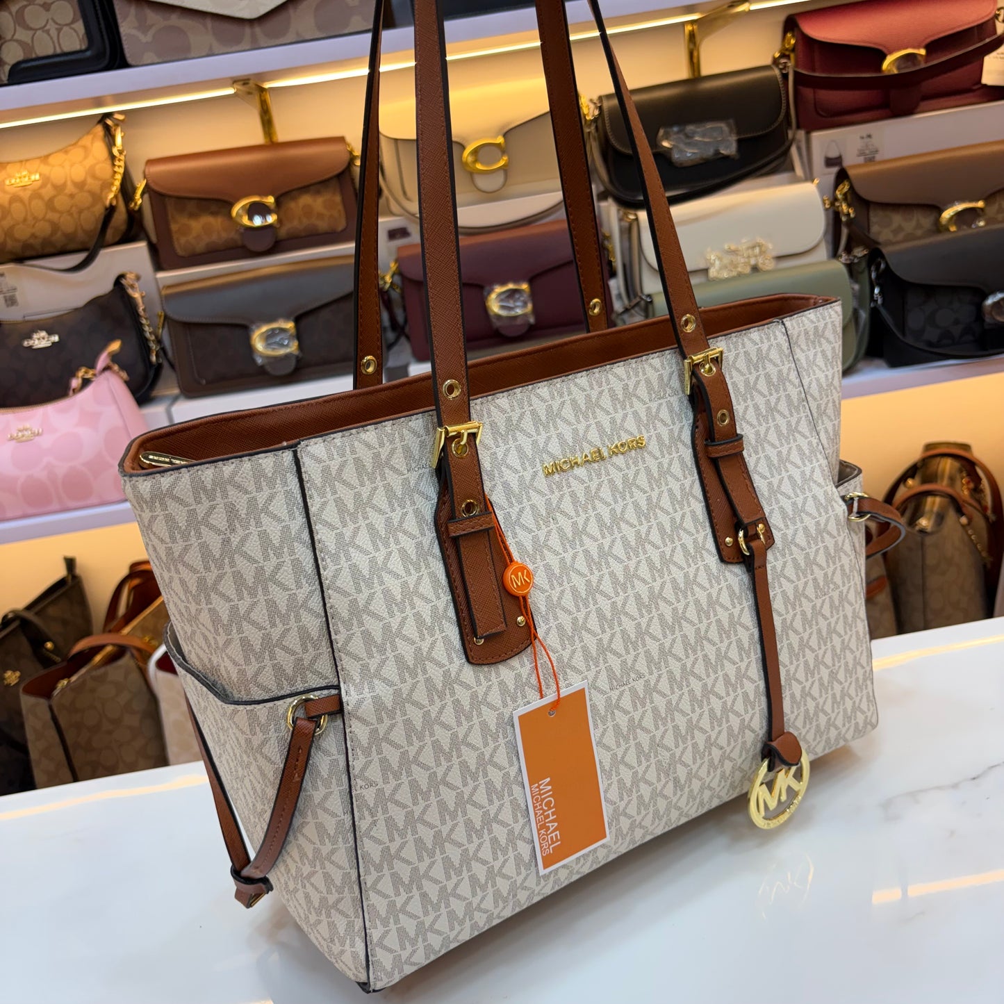 MK Voyager Large Tote Bag - White & Tan
