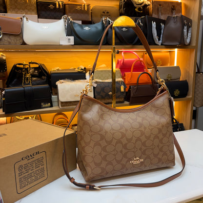 CH Laurel Shoulder Bag - Signature  Apricot
