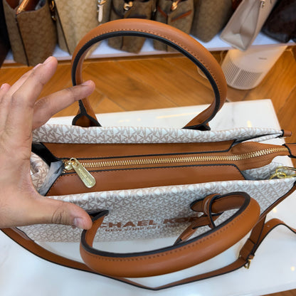 MK Mirella Tote - White