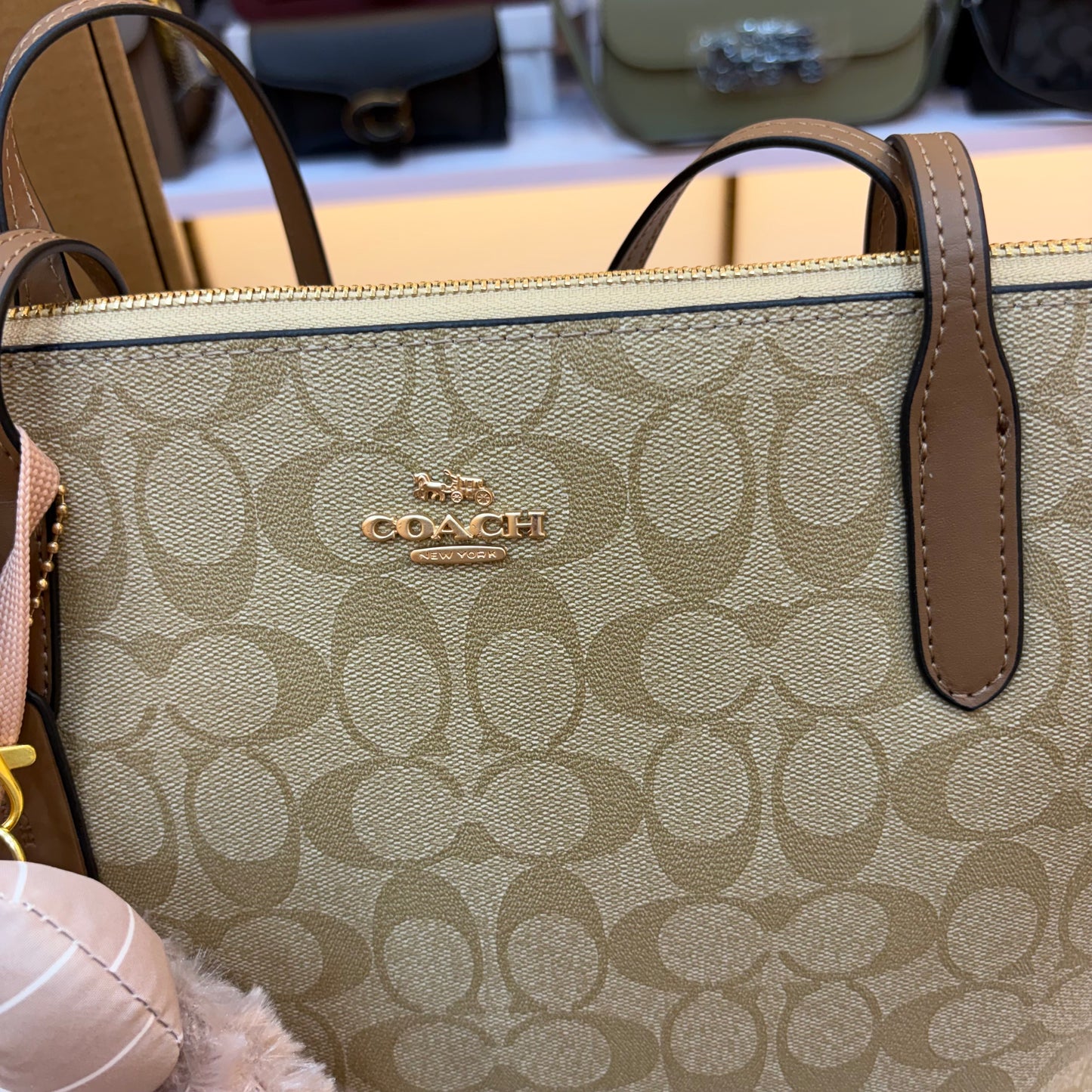 COCH Gallery Tote Bag- Light Apricot