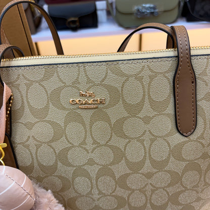 COCH Gallery Tote Bag- Light Apricot