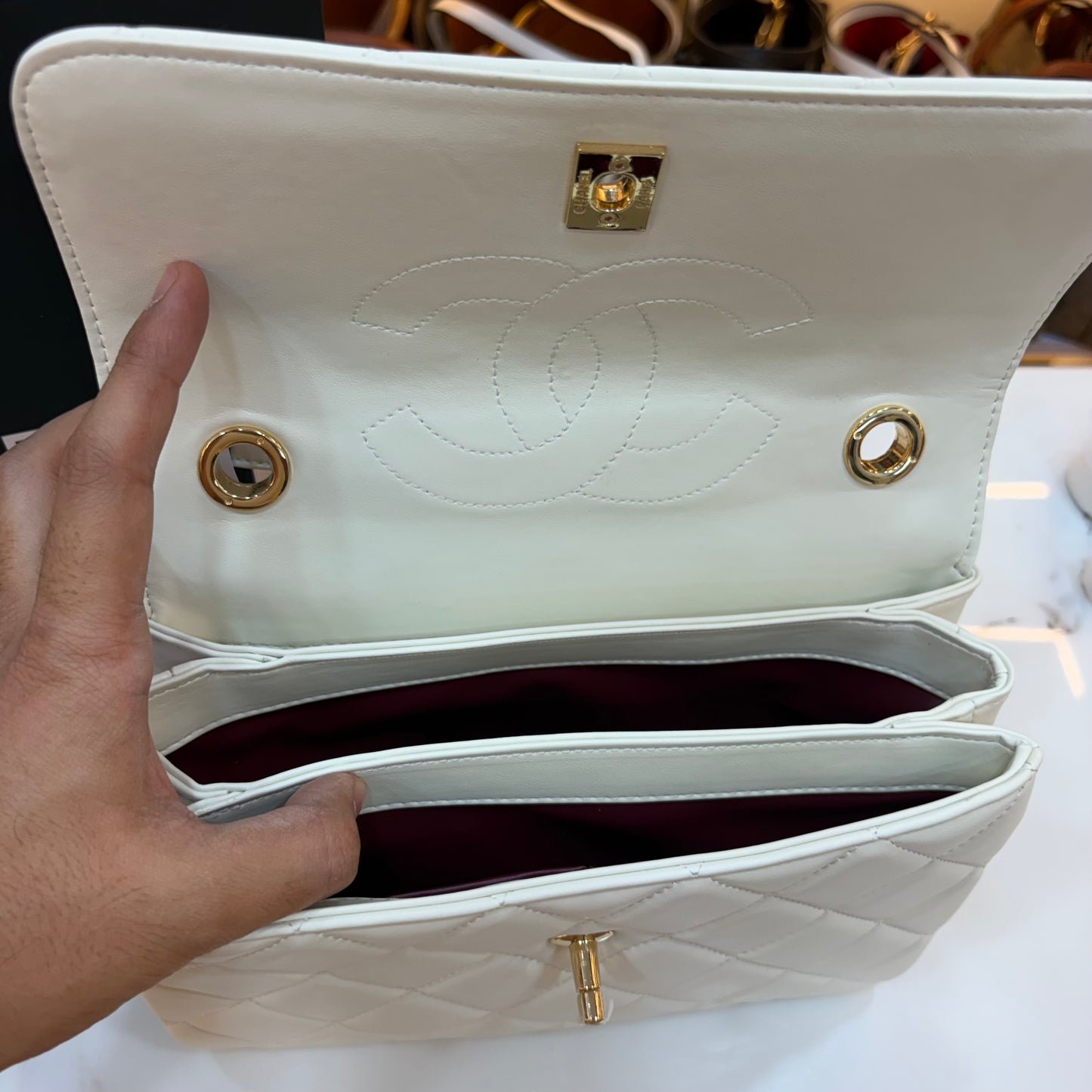 CHNL Flap Top Handle - White