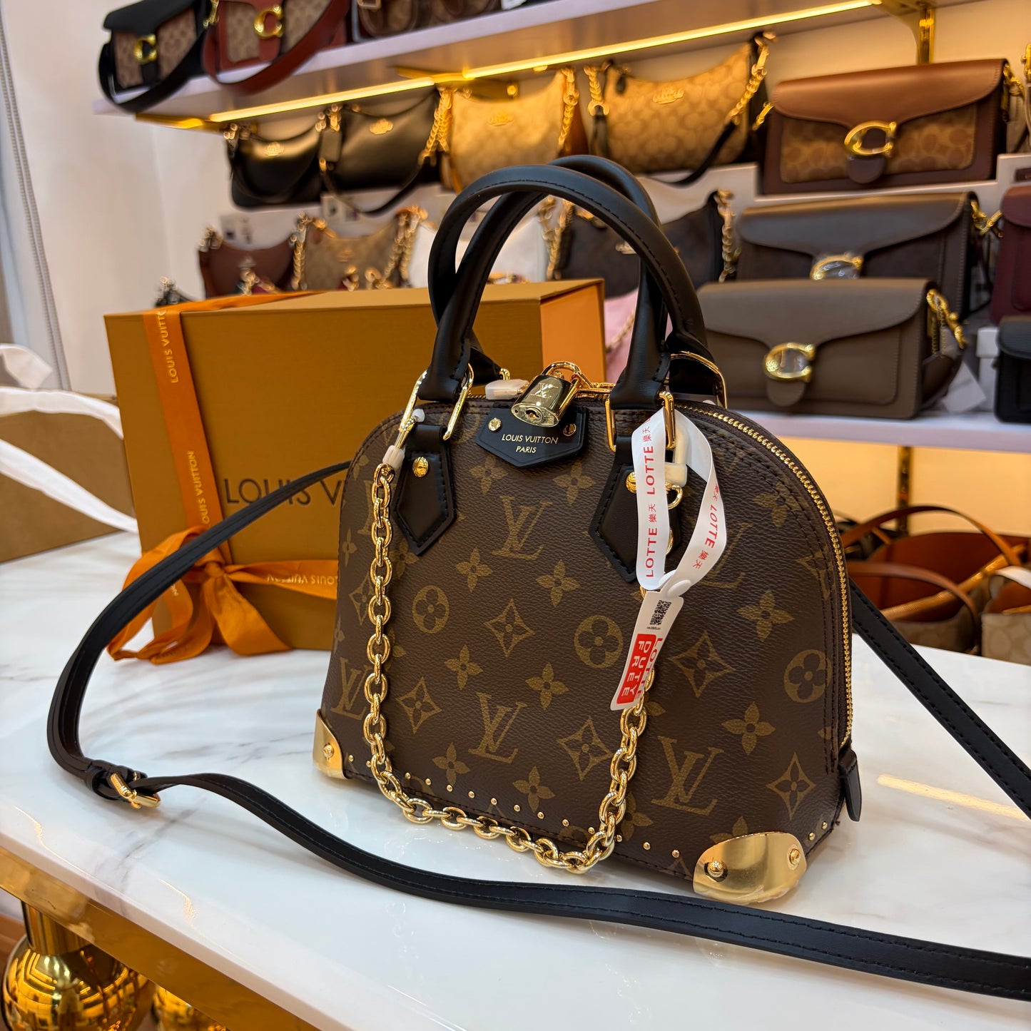 LV Alma Trunk BB
