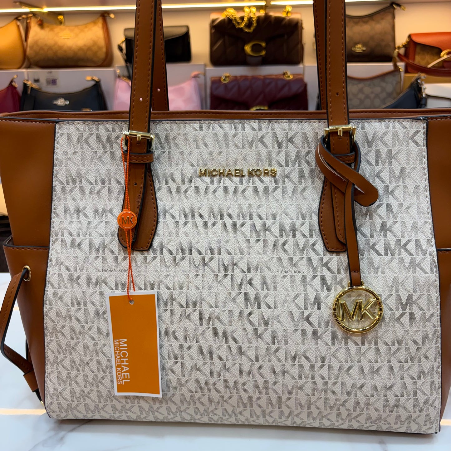 MK Gilly Large Drawstring Tote - Tan White