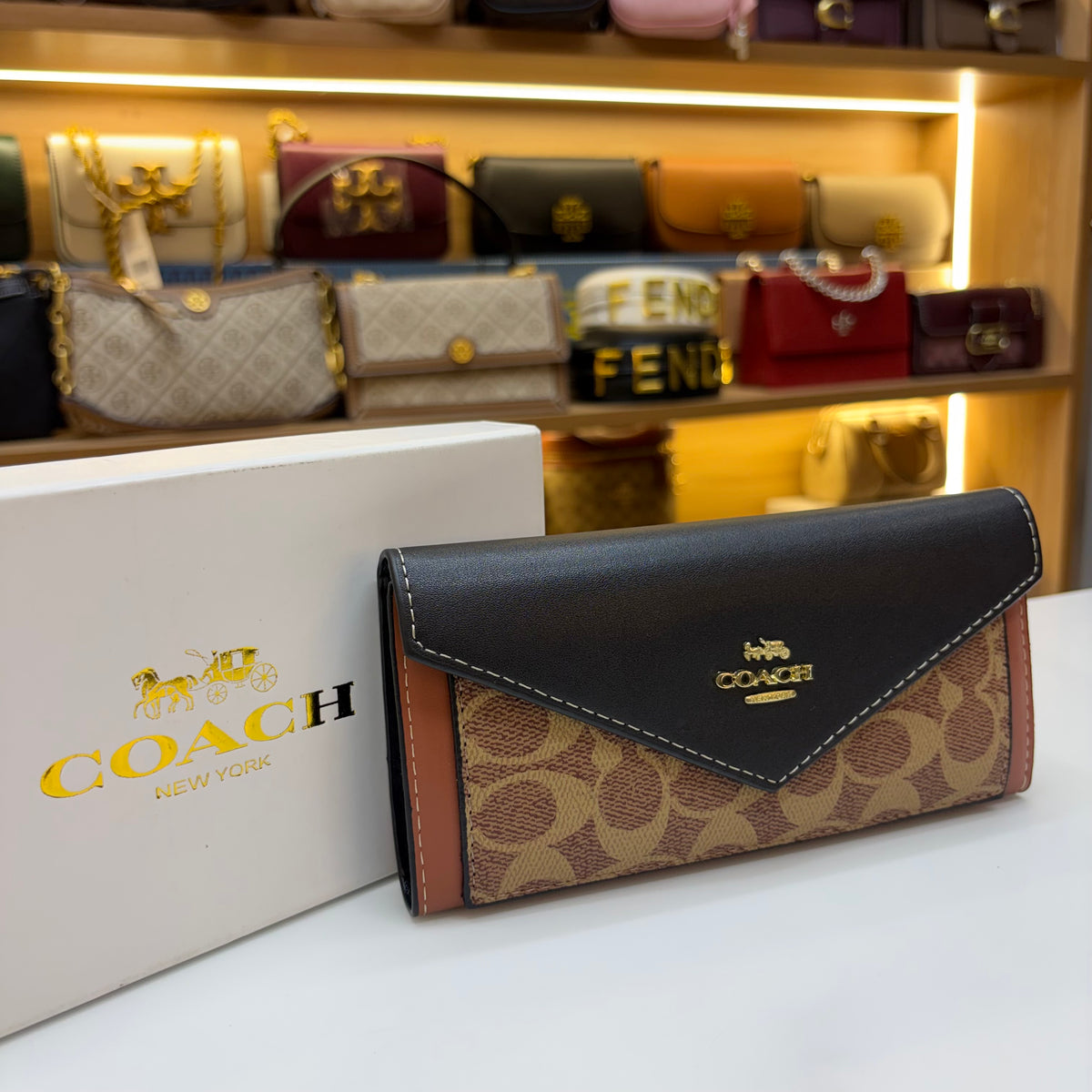 Coch Long Wallet - Signature Black & Apricot