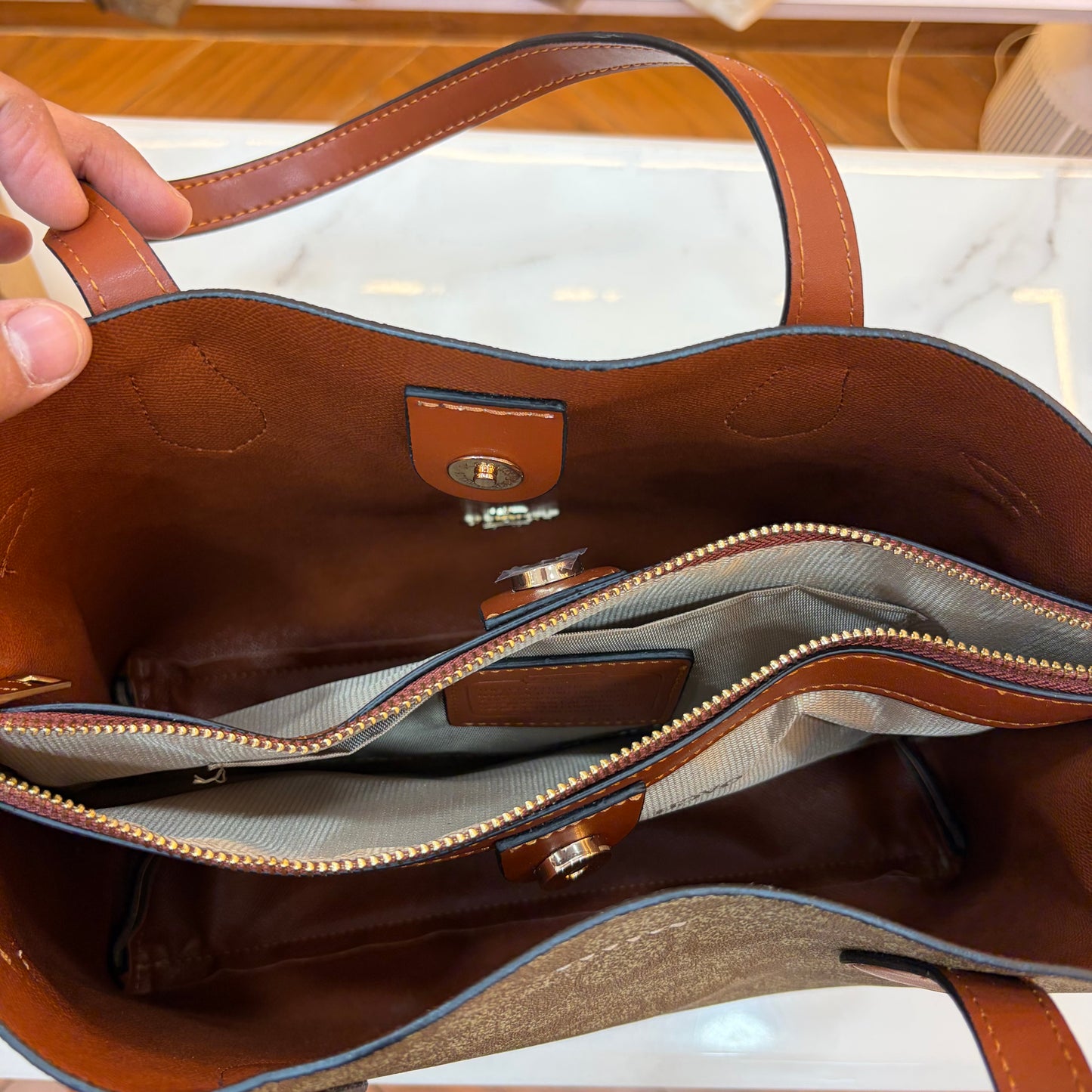 COCH Hanna Carryall - Apricot Tan