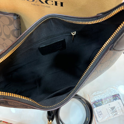 CH shoulder - Coffee Black