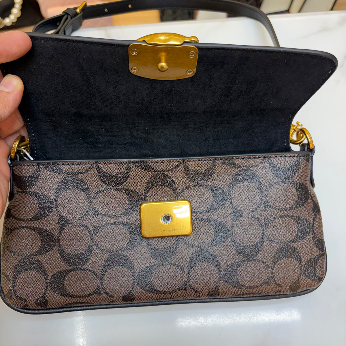 Coch Jet Shoulder/Crossbody Bag - Coffee Black