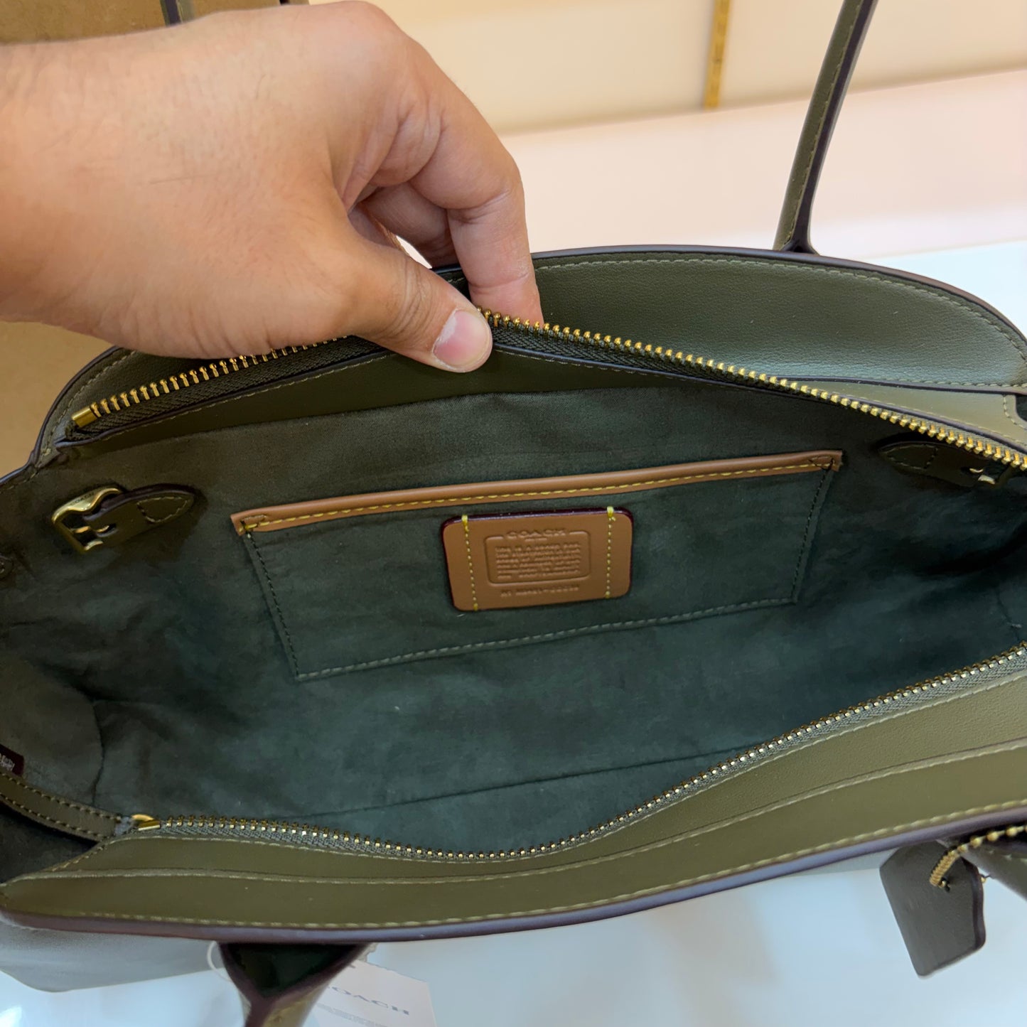 COCH Empire Carryall 34 Shoulder Bag - Olive