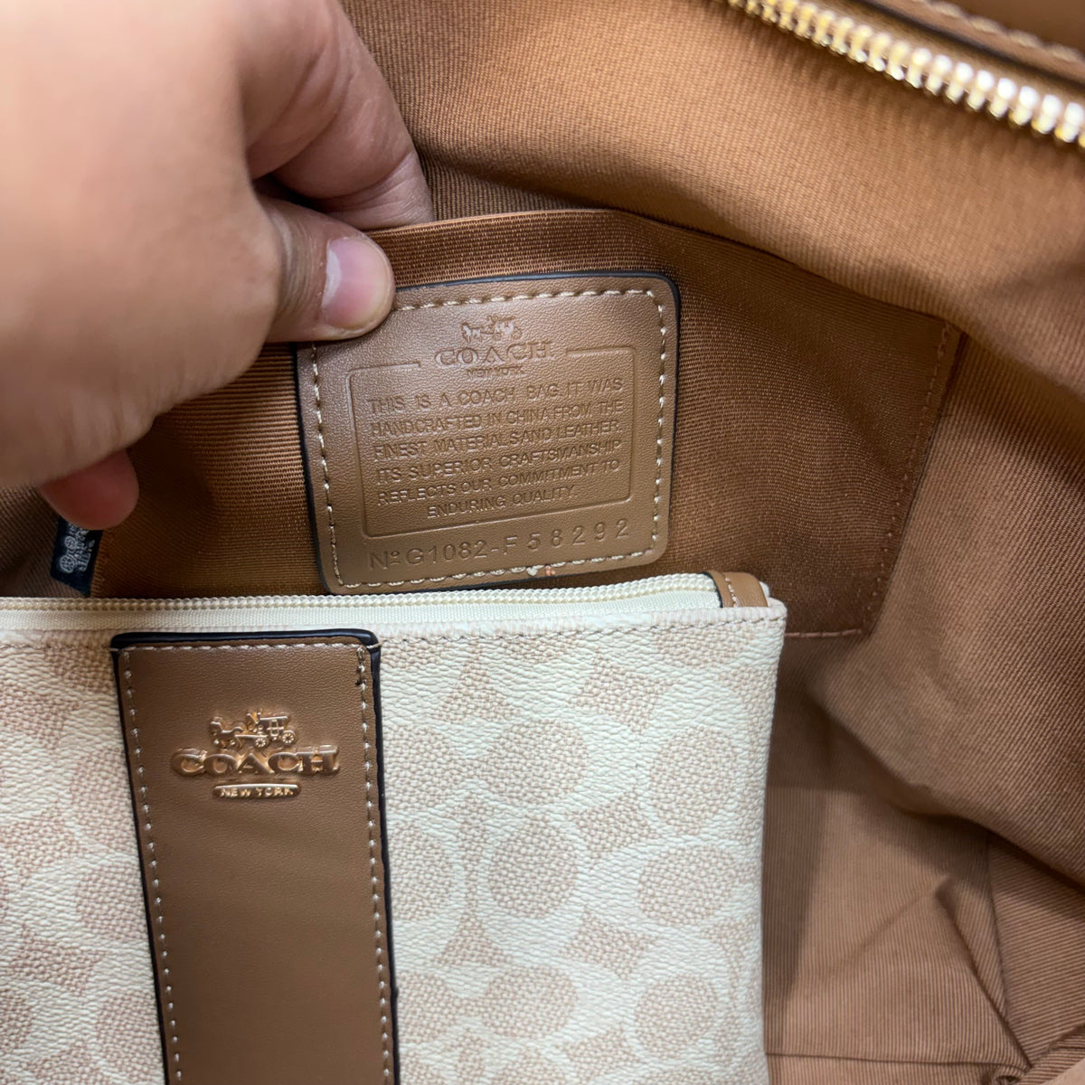 Coch Premium Tote With Wallet - Light Apricot