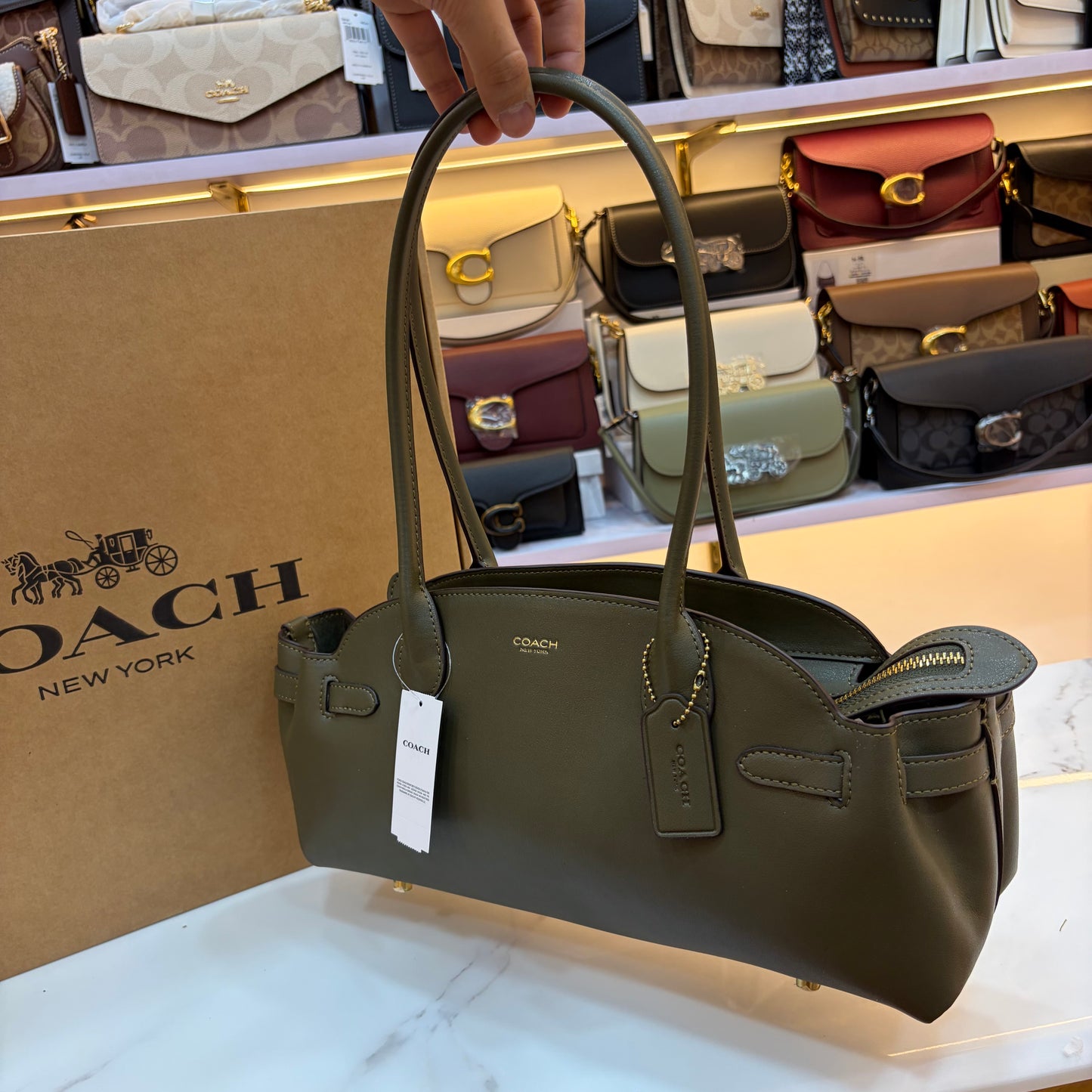 COCH Empire Carryall 34 Shoulder Bag - Olive