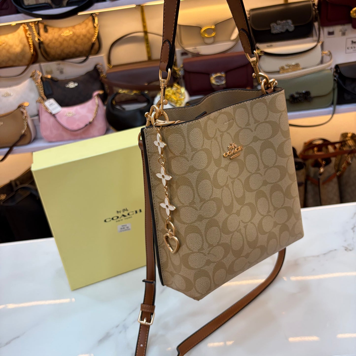 COCH Mollie Bucket Bag 22 - Light Apricot