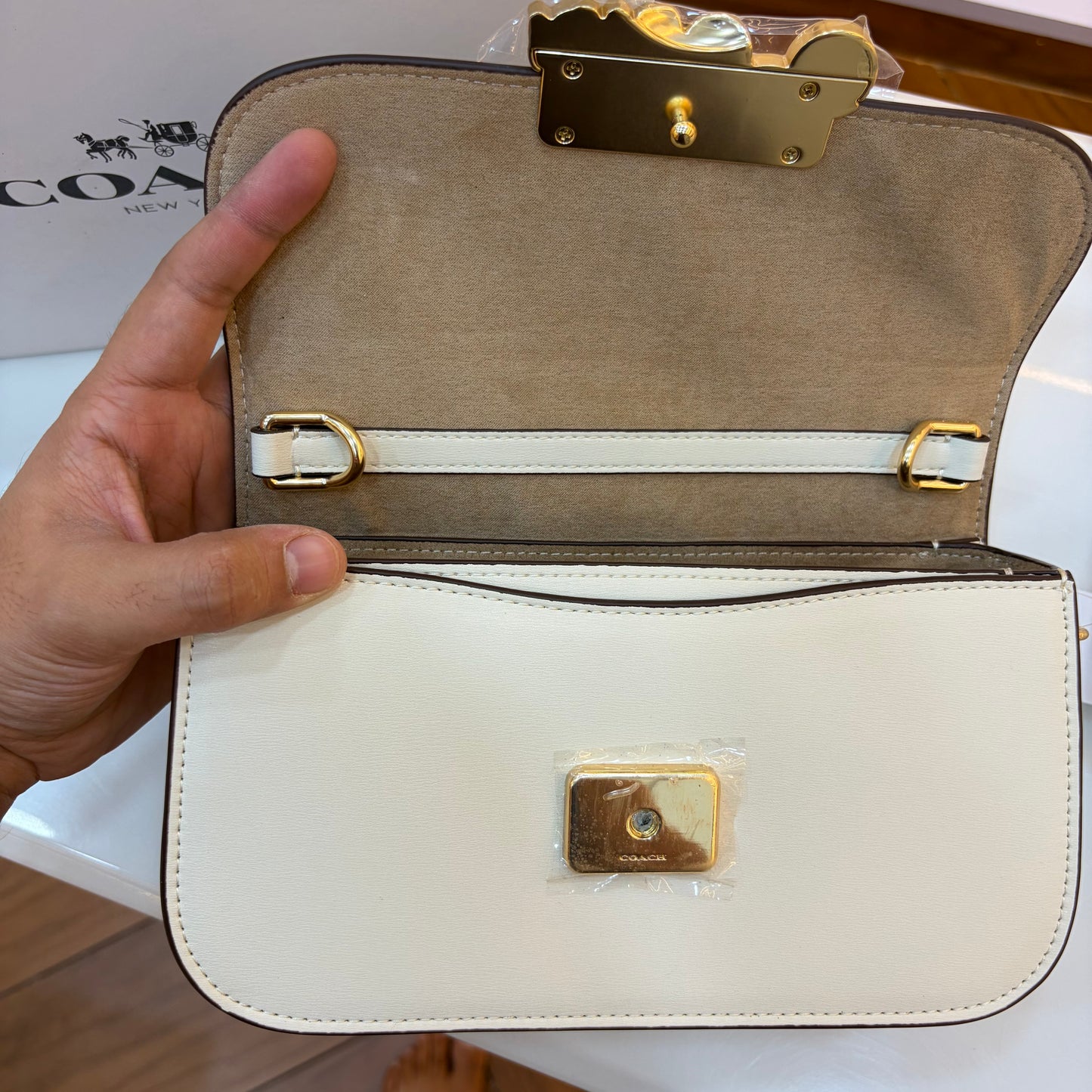 COCH HARPER Shoulder/Sling Bag - White