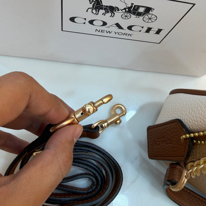 COCH TERI Sling/Shoulder Bag - Milk Tea