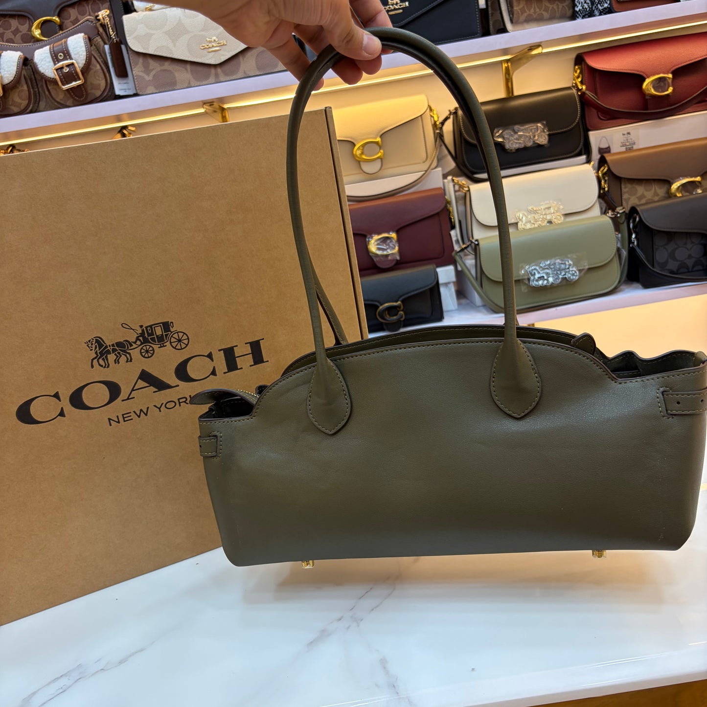 COCH Empire Carryall 34 Shoulder Bag - Olive