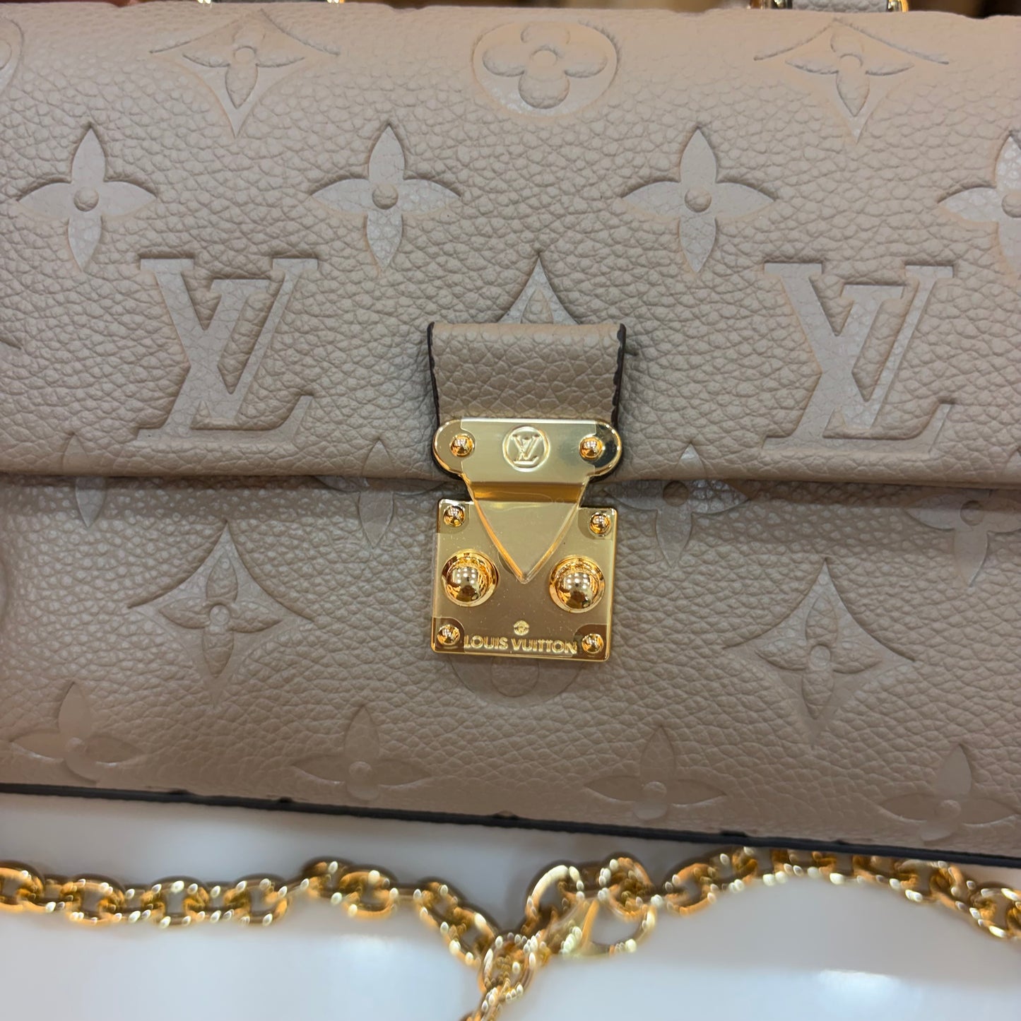 LV Nano Madeleine - Mouse Monogram