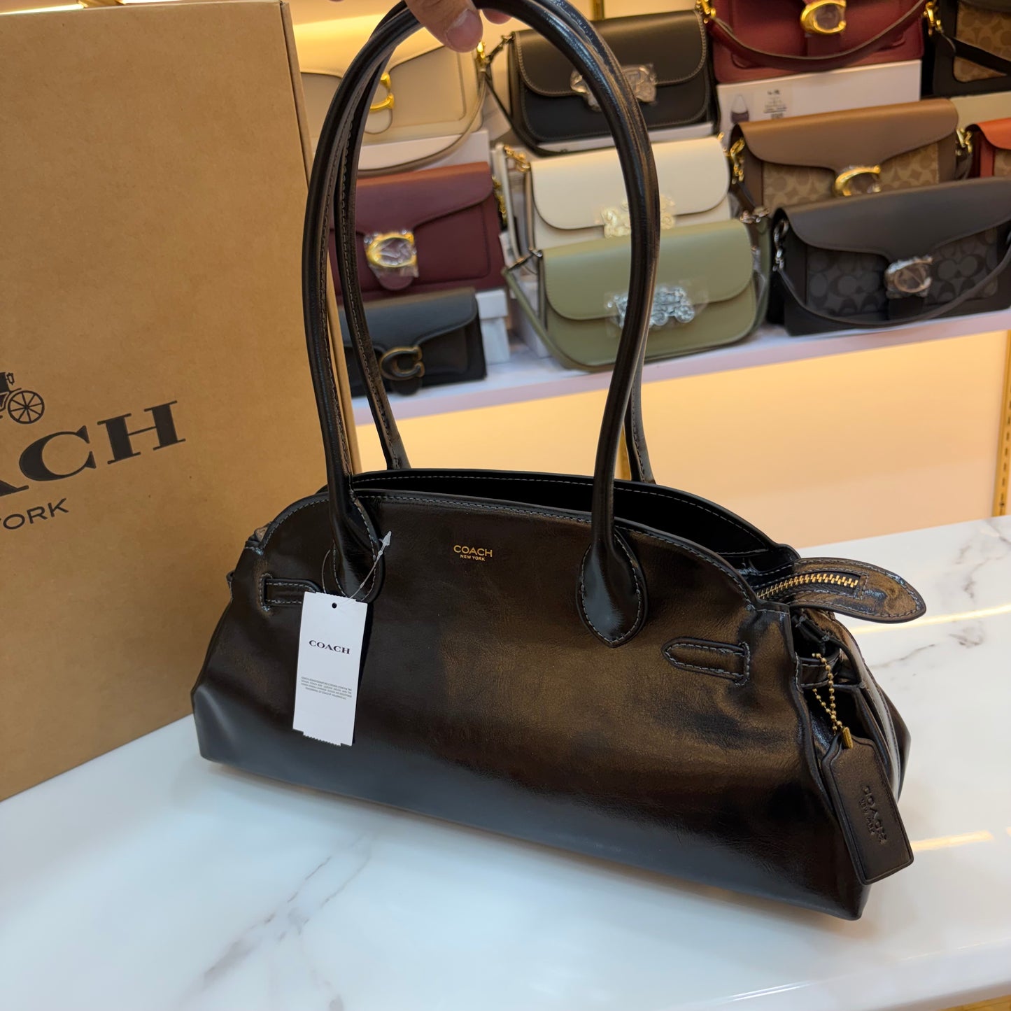 COCH Empire Carryall 34 Shoulder Bag - Black
