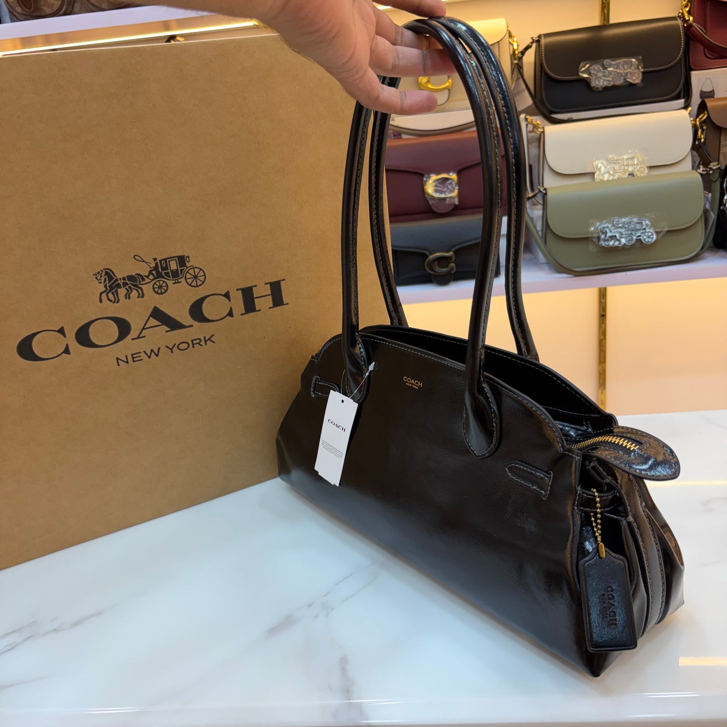 COCH Empire Carryall 34 Shoulder Bag - Black