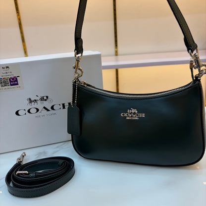 COCH TERI Sling/Shoulder Bag - Olive Green