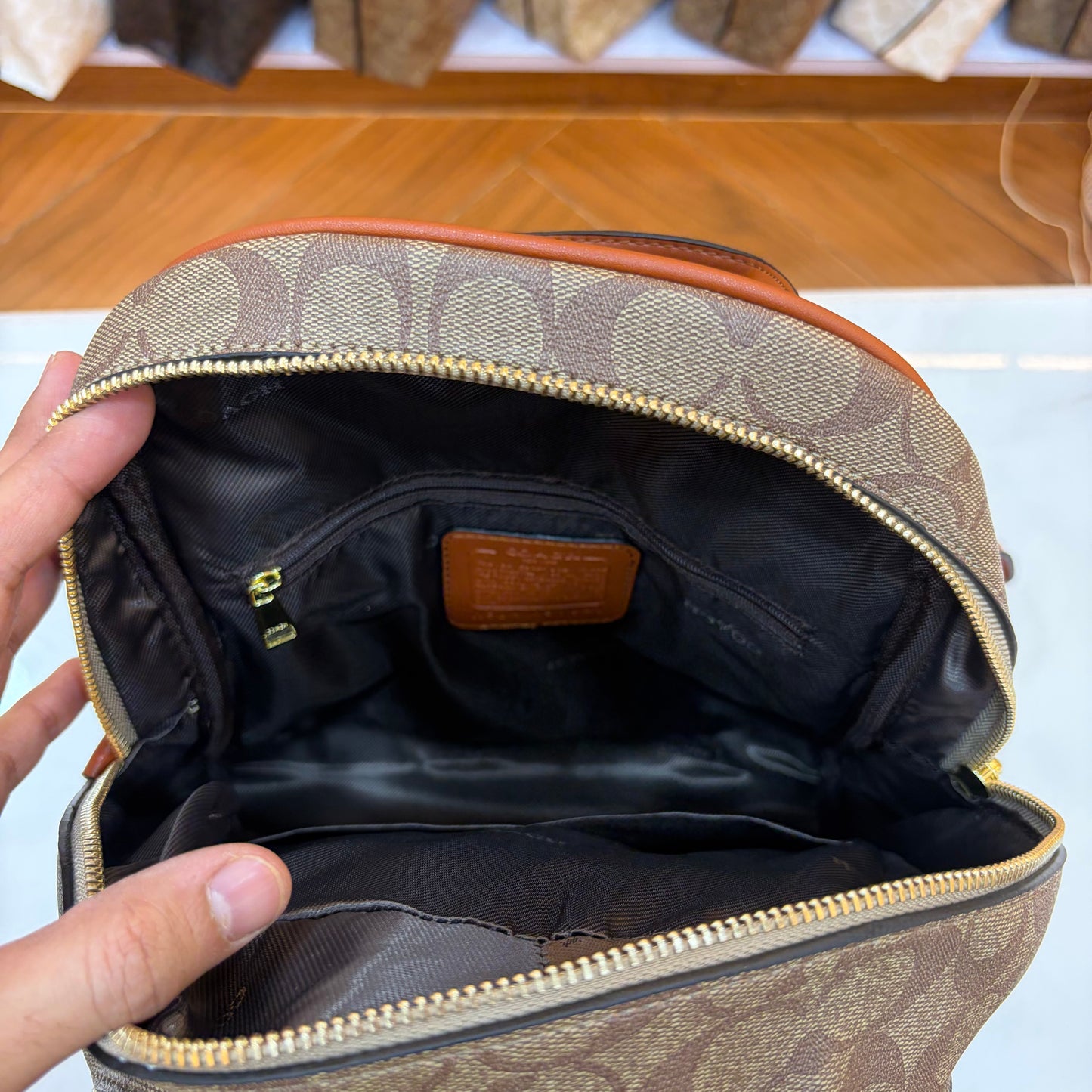 COCH BAGPACK - Tan Apricot