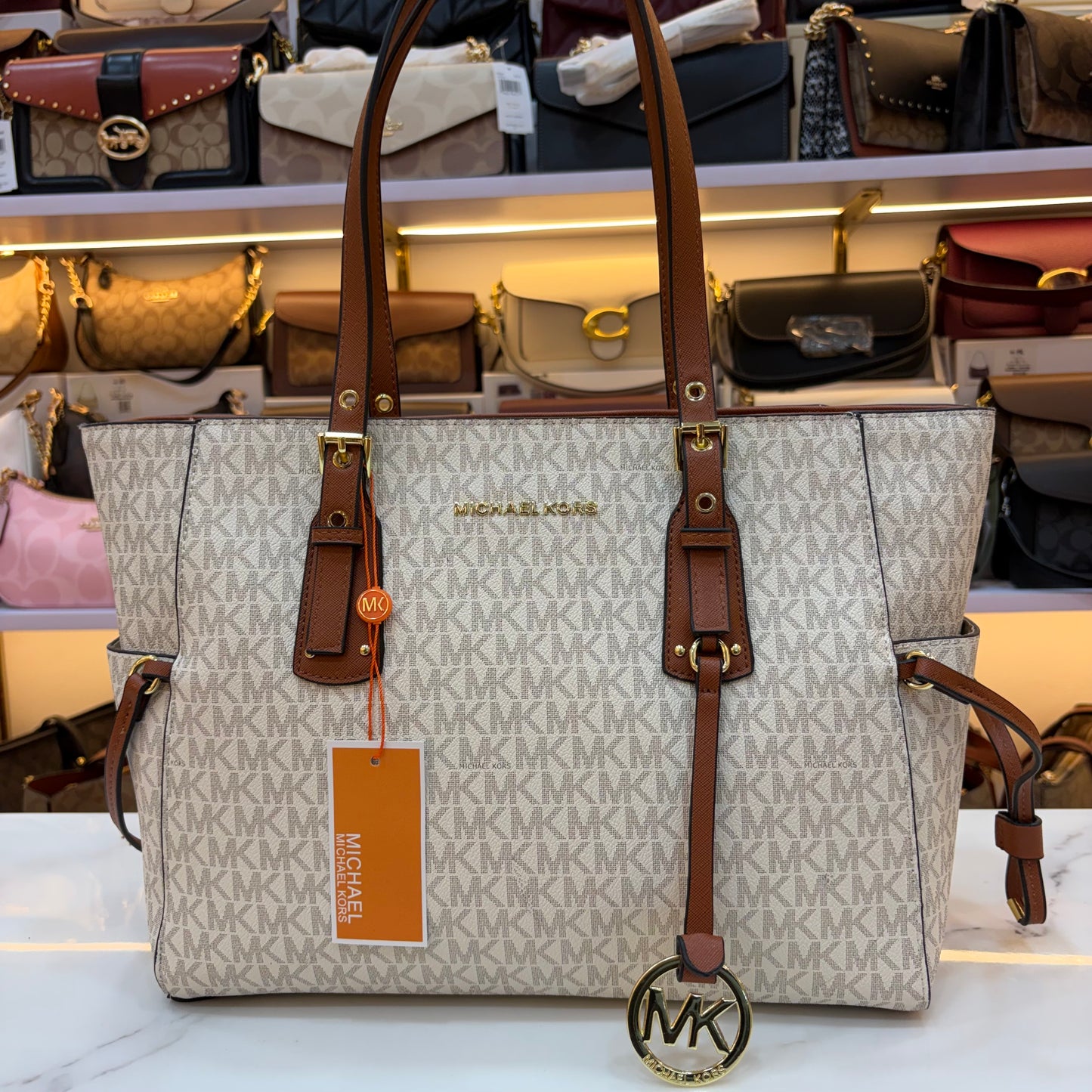 MK Voyager Large Tote Bag - White & Tan
