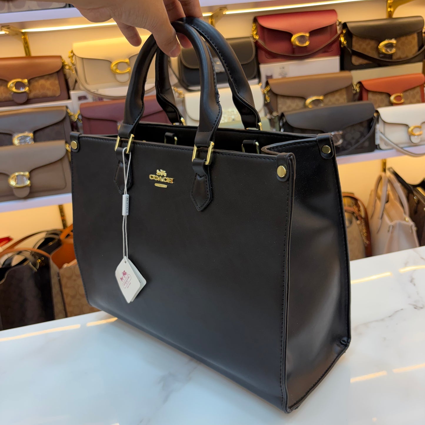 COCH MAGGIE Medium TOTE - Black