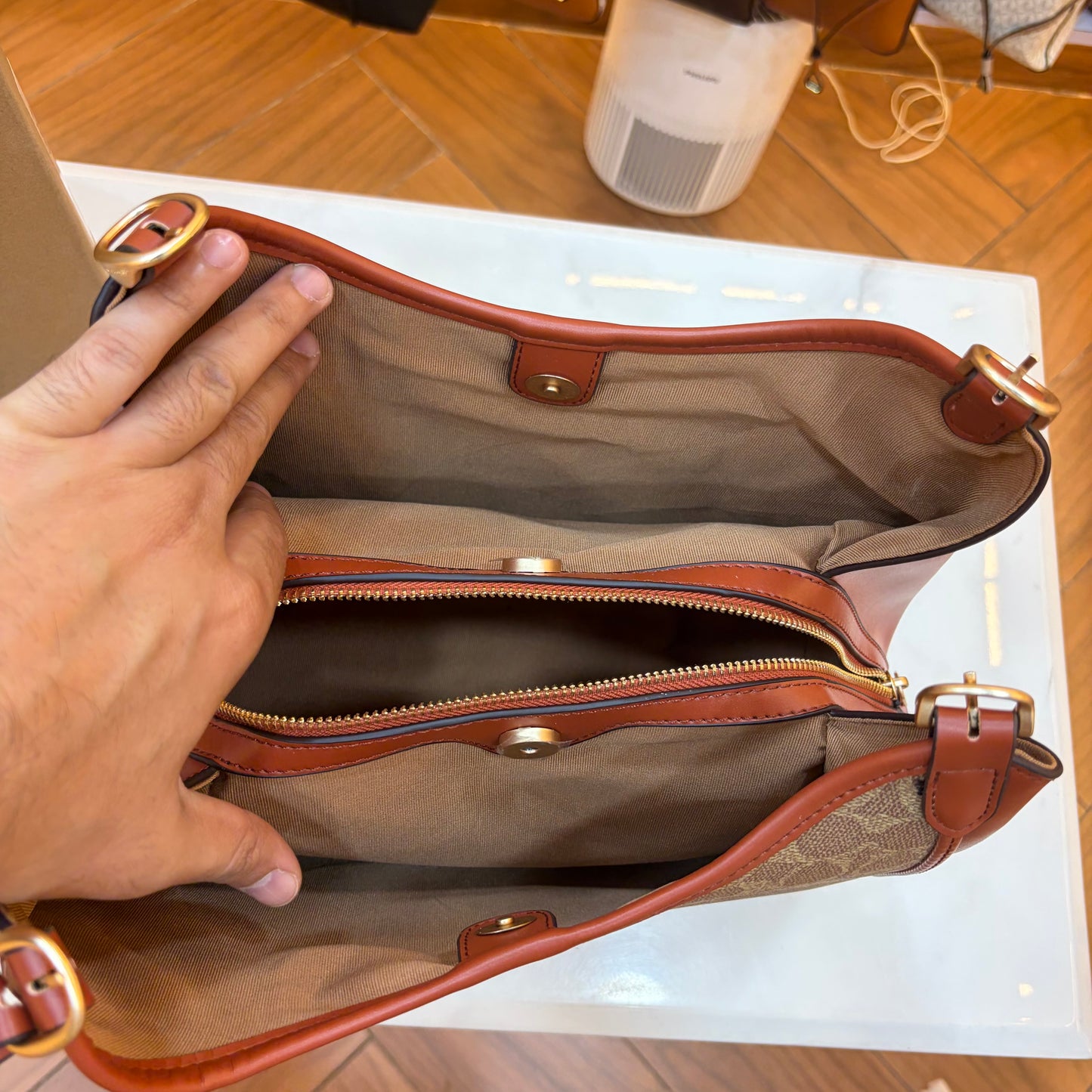 COCH ERIN Shoulder Bag - Apricot Tan