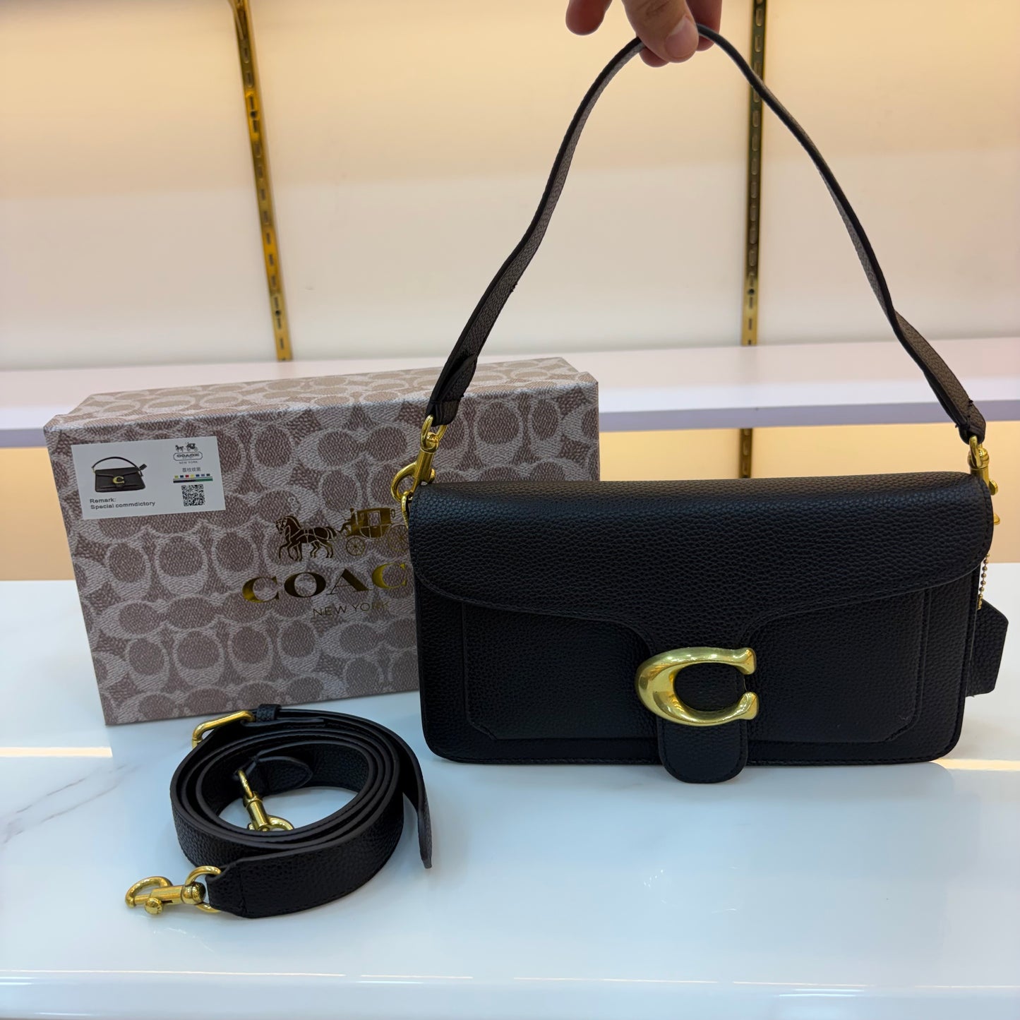 COCH TABBY 26 - Midnight Black