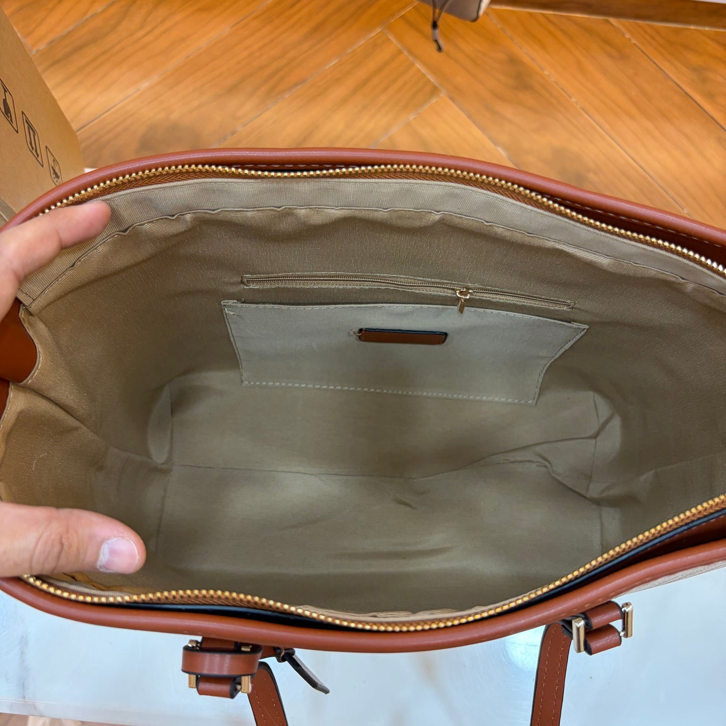 Ald Large Tote Bag - Tan Colour
