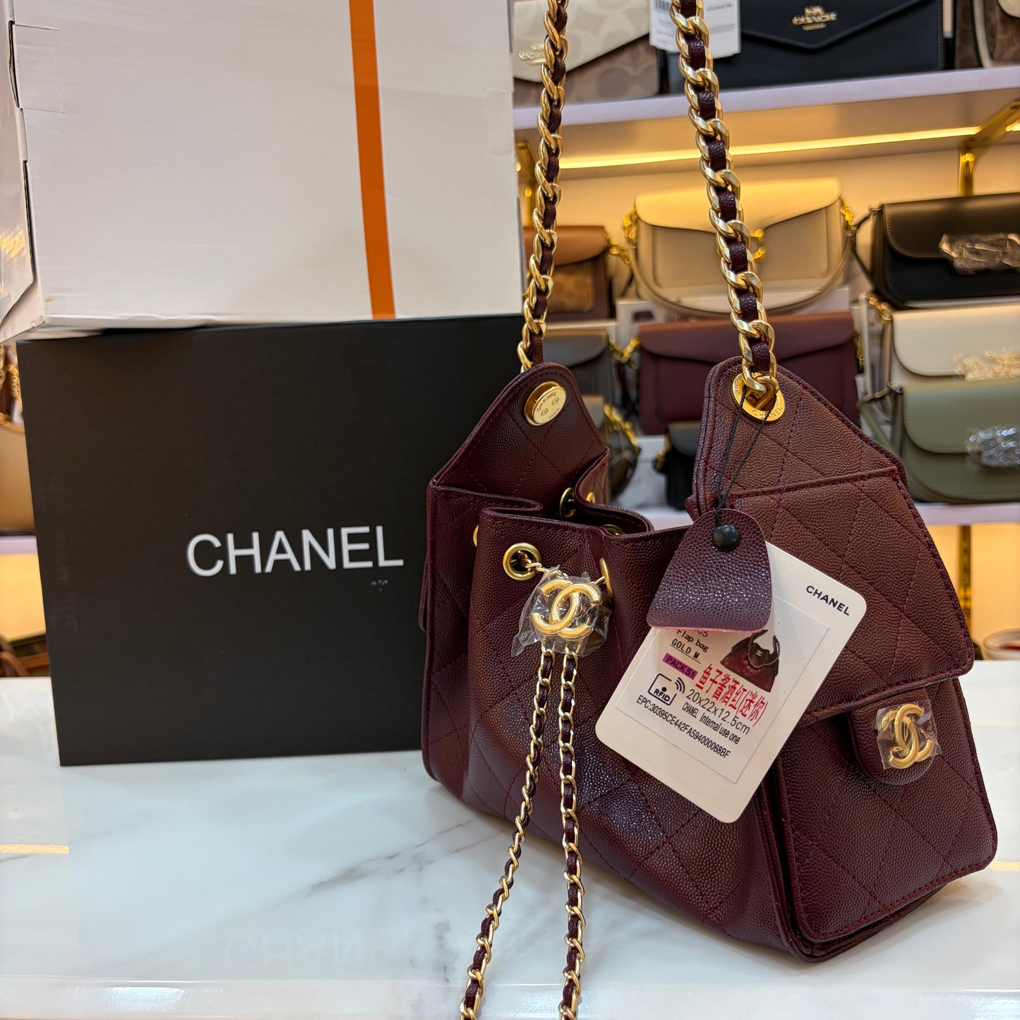 Chanel 25 Small Handbag - Wine