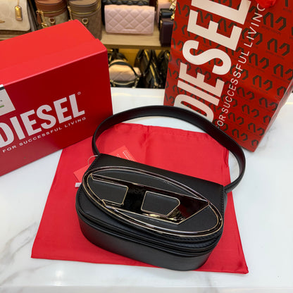 DSL 1DR Shoulder Bag - Black