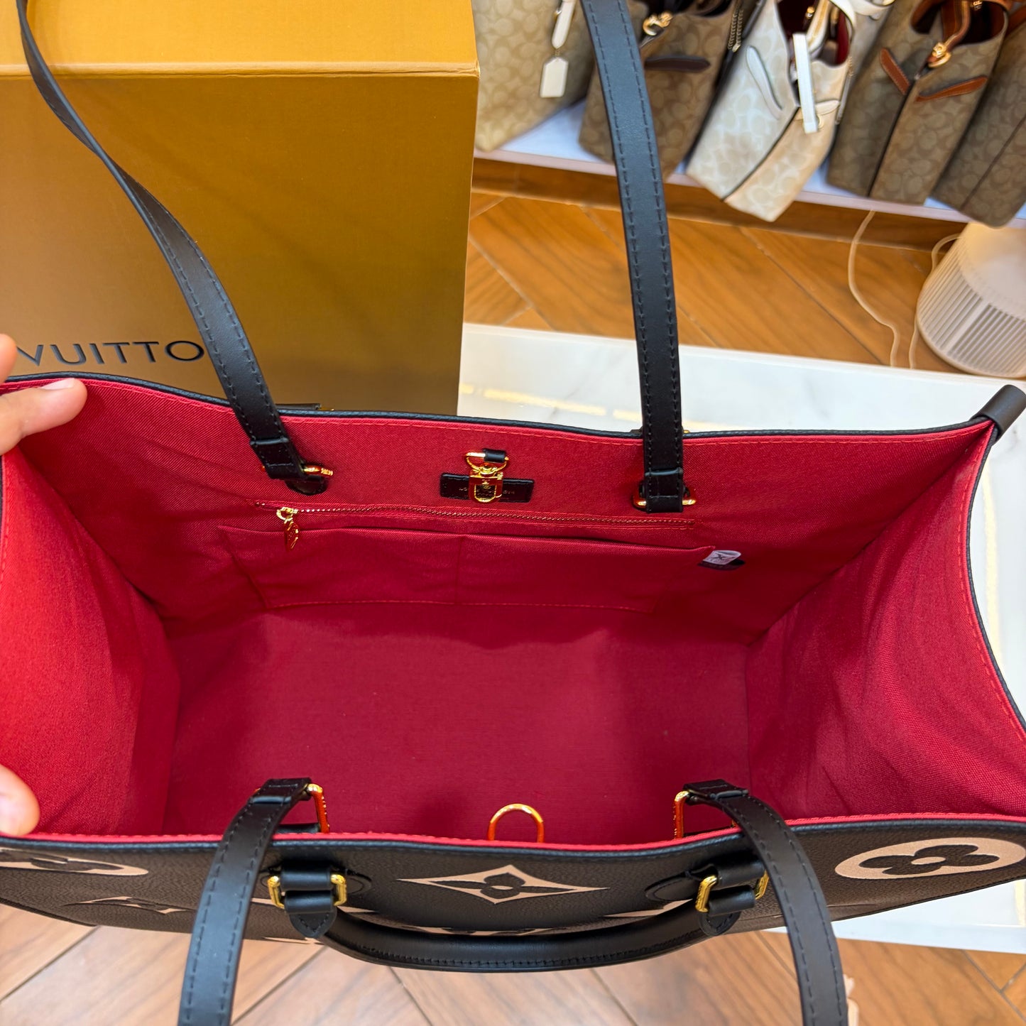 LVB 41cm OTG Large Tote Bag - Patent Black (Double Box Ultra Premium)